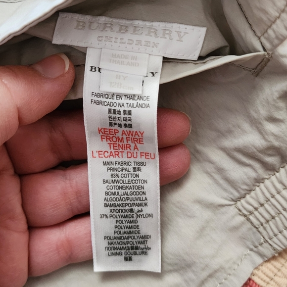 Burberry Reversible Boys Rain Jacket - Picture 9 of 9